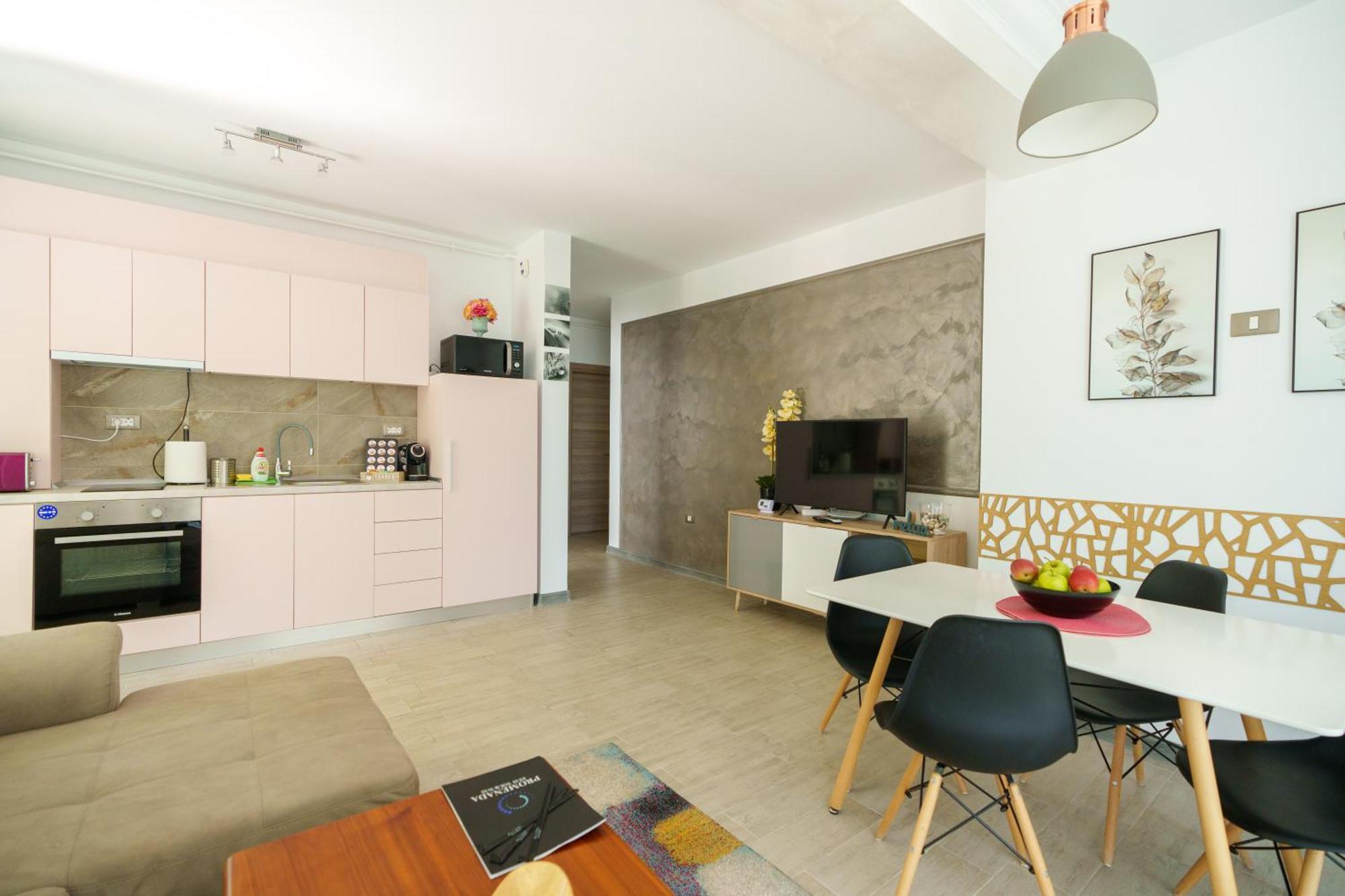 PROMENADA Alezzi Apartments Năvodari Szoba fotó
